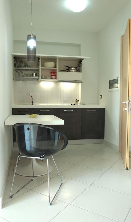Brezza Di Grecale Aparthotel Трапани Стая снимка