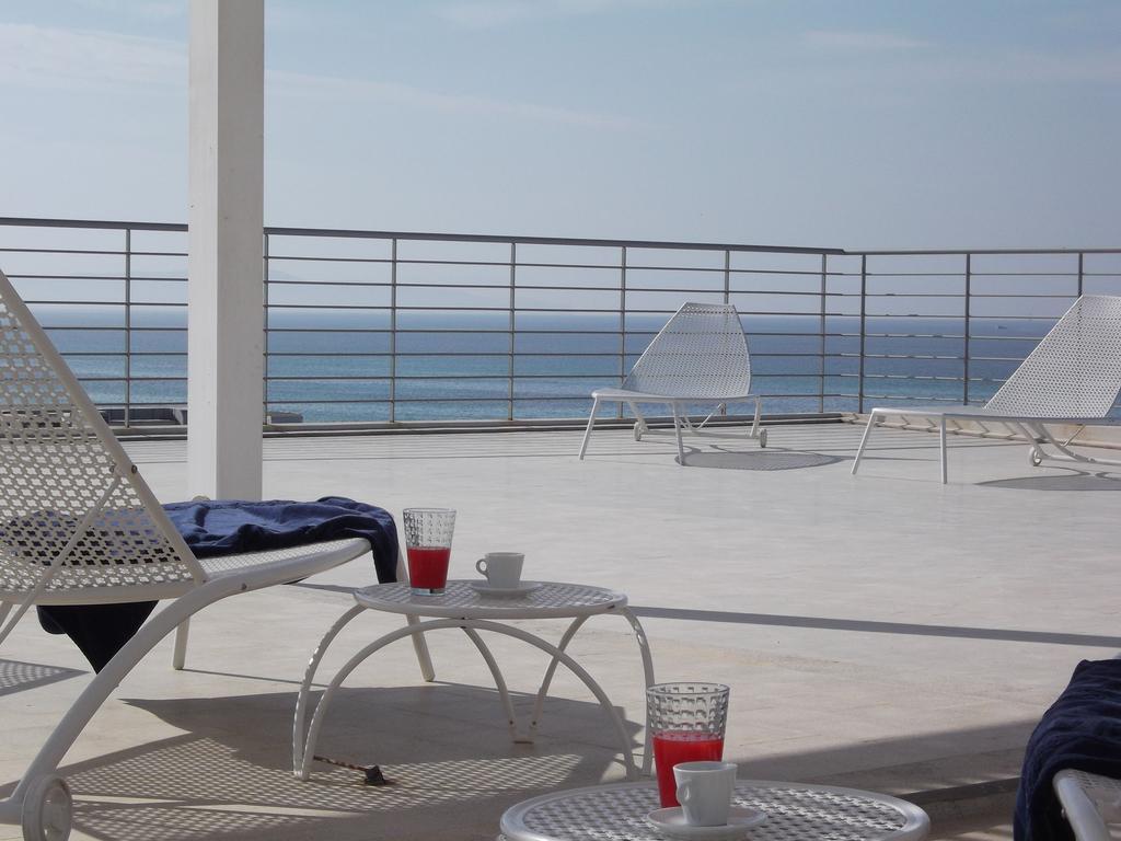 Brezza Di Grecale Aparthotel Трапани Екстериор снимка