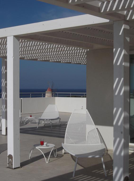 Brezza Di Grecale Aparthotel Трапани Екстериор снимка