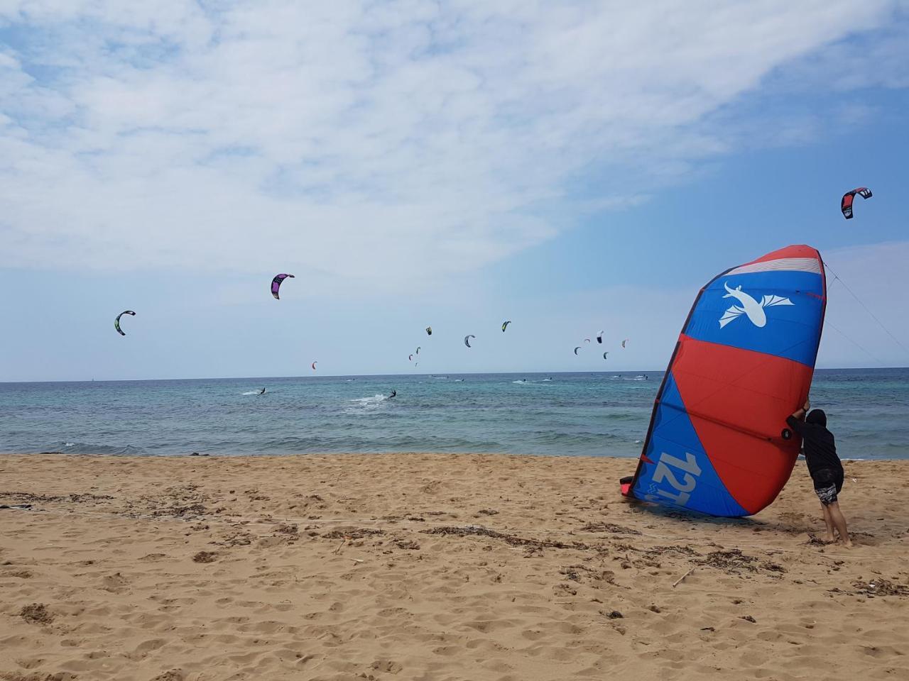 Brezza Di Grecale Aparthotel Трапани Екстериор снимка